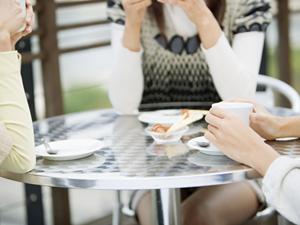 高松駅徒歩5分のビジネスホテル「東横INN高松駅前」：快適な宿泊と便利なアクセスを提供